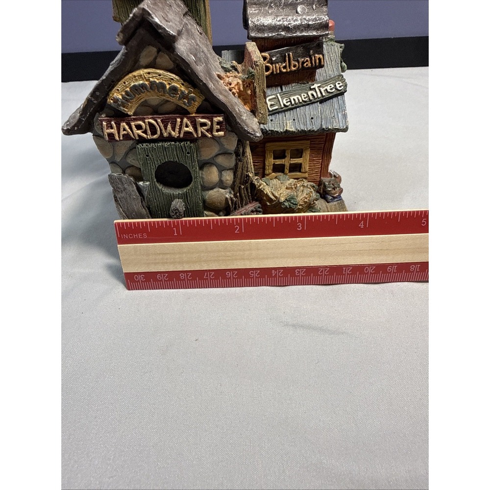 FIGI Graphics Town Square Birdhouse Hummer's Hardware Composite Miniature 1997 - Picture 8 of 9